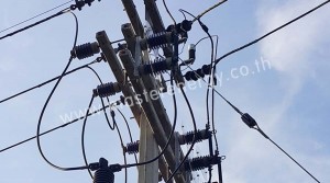 แบริเออร์สวิตซ์ใบมีด